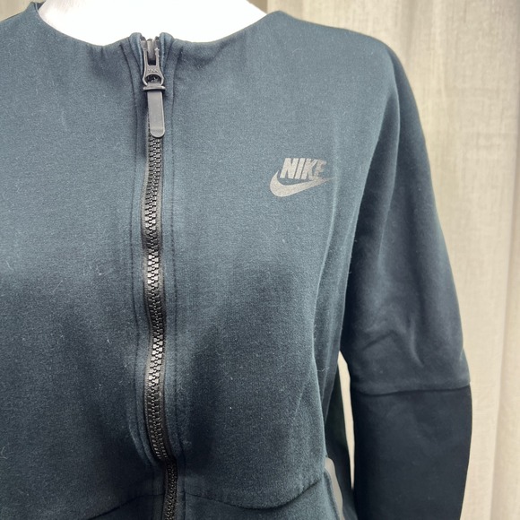 Nike‎ Full Zip Jacket Women's Black Athletic Warm Up Athleisure - Picture 3 of 4